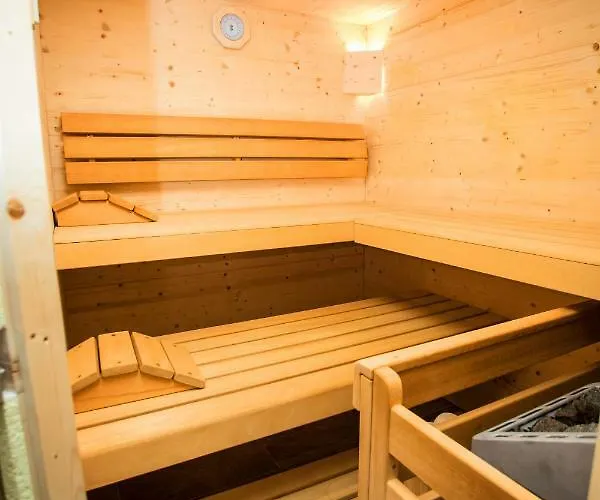 Bergbauernhof Familienparadies Oberhasenberghof *